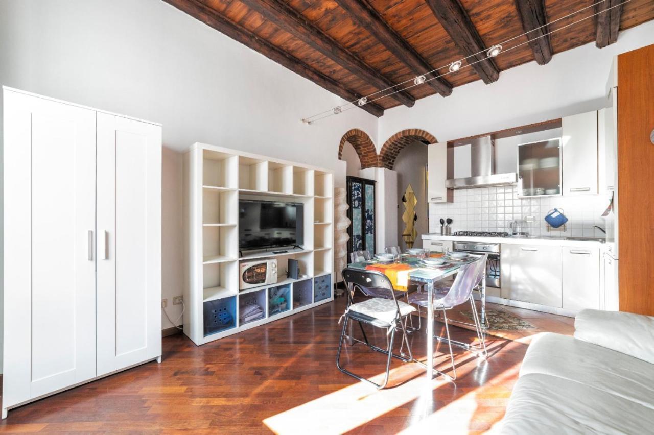 Porta Romana & Bocconi Cosy Apartment Milánó Kültér fotó