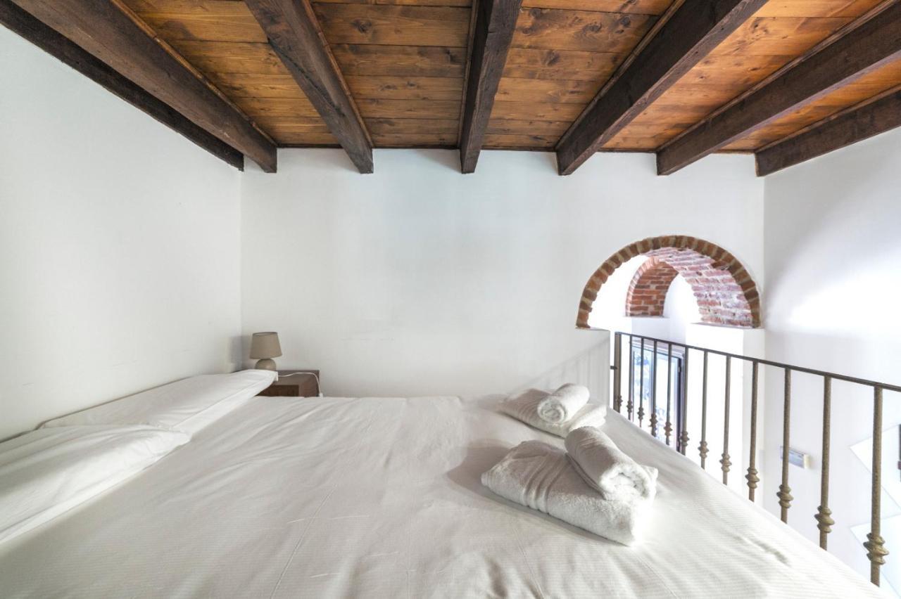 Porta Romana & Bocconi Cosy Apartment Milánó Kültér fotó