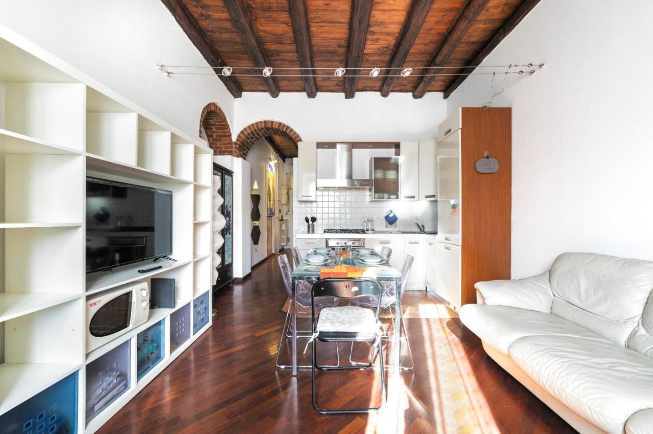 Porta Romana & Bocconi Cosy Apartment Milánó Kültér fotó